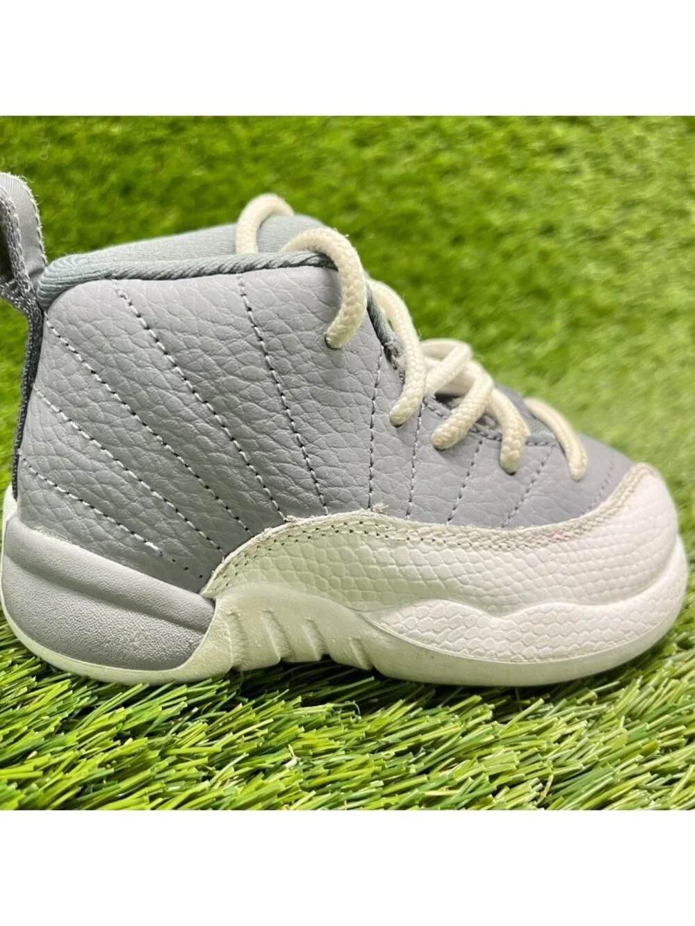 Nike Air Jordan 12 Retro Stealth Toddler Size 6C Gray Athletic Shoes Sneakers